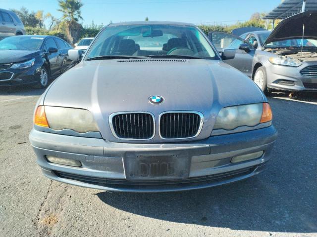 Photo 5 from auction – 1999 BMW 323 I AUTO with VIN WBAAM3337XCA80003