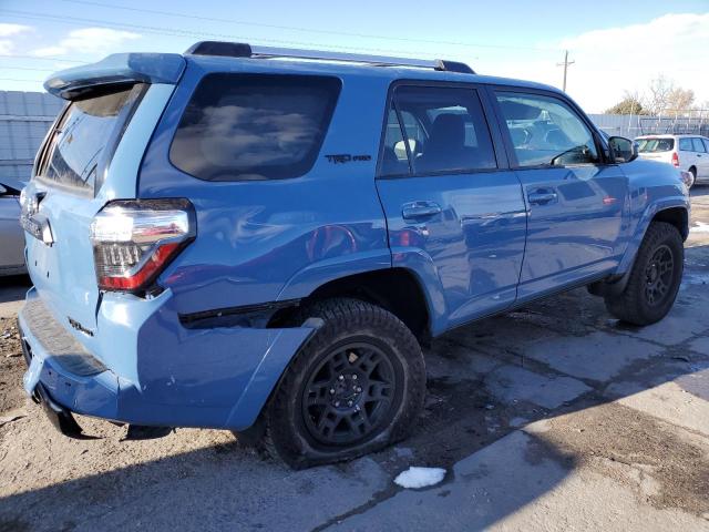 Photo 3 from auction – 2018 TOYOTA 4RUNNER SR with VIN JTEBU5JR2J5590306