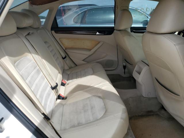 Photo 10 from auction – 2012 VOLKSWAGEN PASSAT SEL with VIN 1VWCM7A3XCC081494