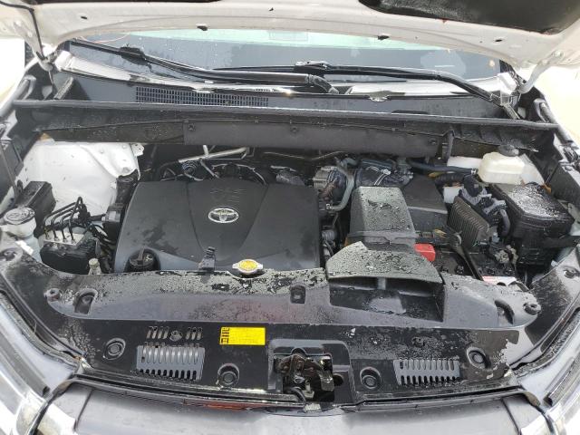 Photo 7 from auction – 2017 TOYOTA HIGHLANDER with VIN 5TDDZRFH7HS411929