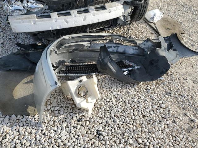 Photo 12 from auction – 2000 TOYOTA AVALON XL with VIN 4T1BF28B2YU001496