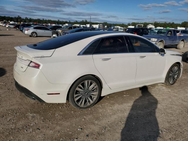 Photo 3 from auction – 2017 LINCOLN MKZ RESERV with VIN 3LN6L5E91HR614066