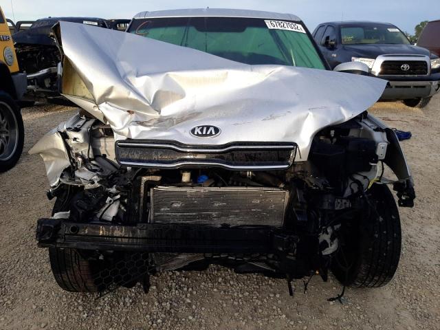 Photo 5 from auction – 2017 KIA SOUL + with VIN KNDJP3A57H7436522