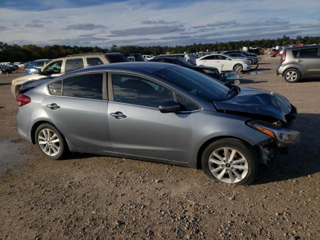 Photo 4 from auction – 2017 KIA FORTE LX with VIN 3KPFL4A74HE105423