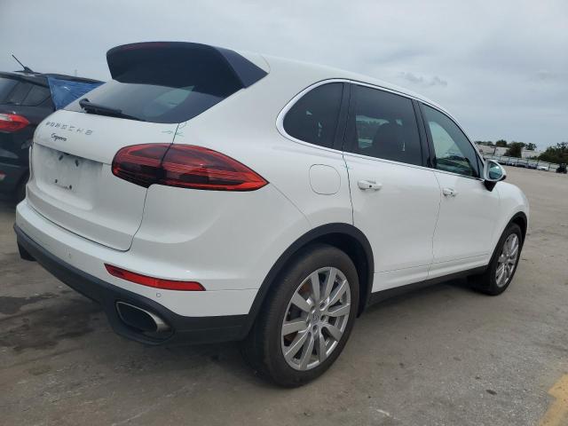 Photo 3 from auction – 2016 PORSCHE CAYENNE with VIN WP1AA2A28GLA09677