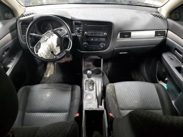 Photo 8 from auction – 2015 MITSUBISHI OUTLANDER with VIN JA4AD2A3XFZ012409