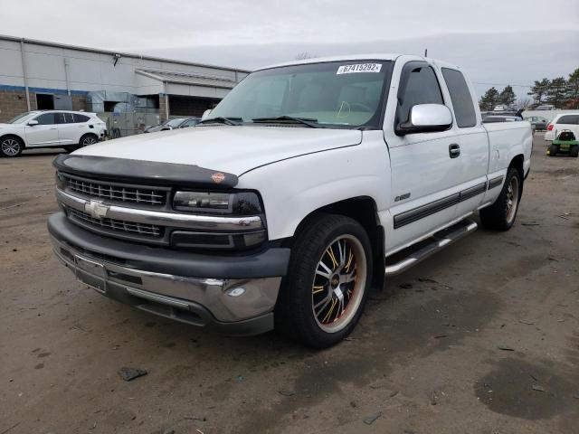 CHEVROLET SILVERADO 2002 with VIN 2GCEC19T521109481 - Photo from auction