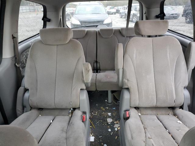 Photo 10 from auction – 2008 HYUNDAI ENTOURAGE with VIN KNDMC233186055186