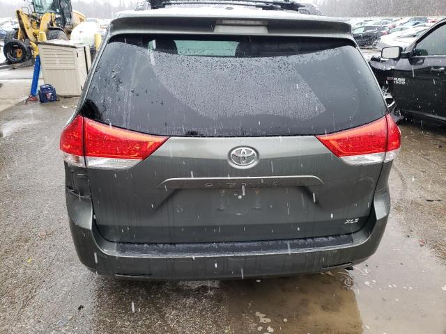 Photo 6 from auction – 2013 TOYOTA SIENNA XLE with VIN 5TDYK3DC2DS320619