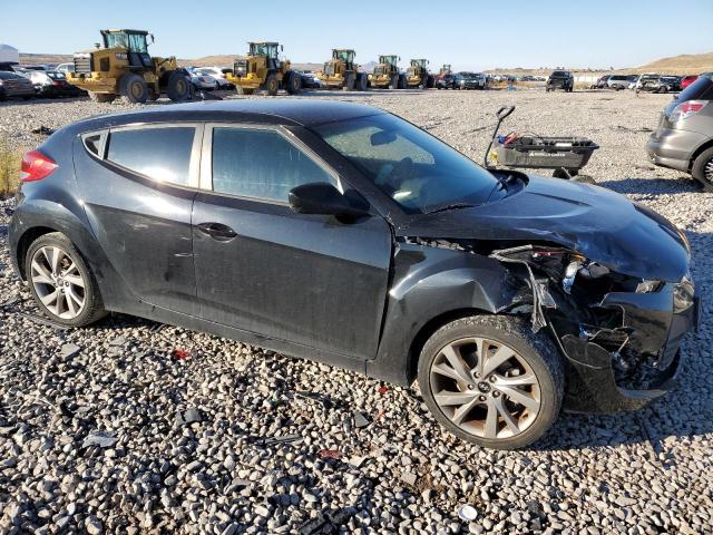 Photo 4 from auction – 2017 HYUNDAI VELOSTER with VIN KMHTC6AD4HU311049