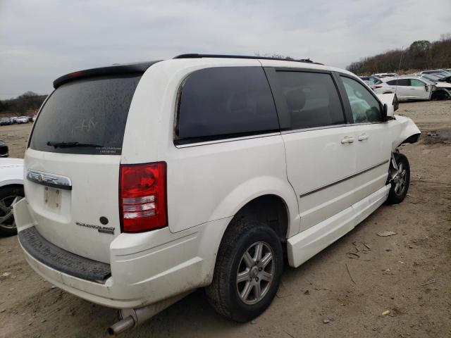 Photo 3 from auction – 2010 CHRYSLER TOWN & COU with VIN 2A4RR5D14AR249609