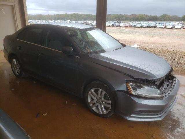 Photo 4 from auction – 2017 VOLKSWAGEN JETTA S with VIN 3VW2B7AJ2HM200547