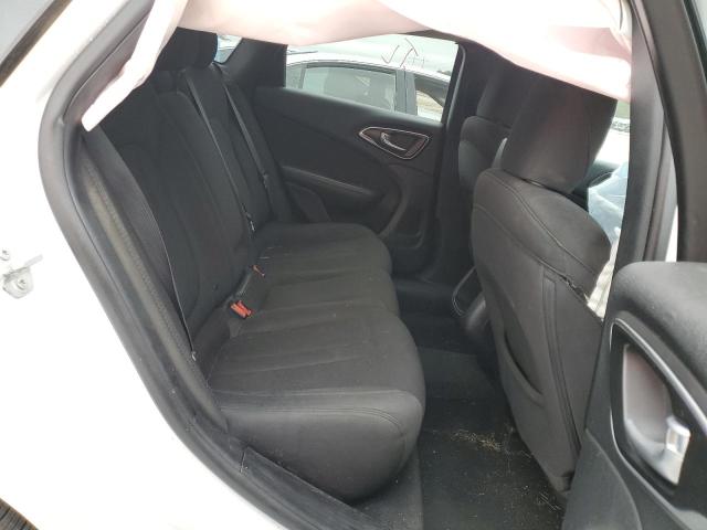 Photo 6 from auction – 2016 CHRYSLER 200 LIMITE with VIN 1C3CCCABXGN152410