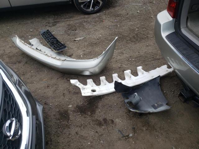 Photo 13 from auction – 2004 TOYOTA HIGHLANDER with VIN JTEEP21A040057398