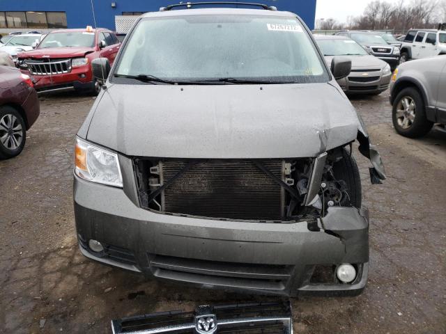Photo 5 from auction – 2010 DODGE GRAND CARA with VIN 2D4RN5D10AR261003