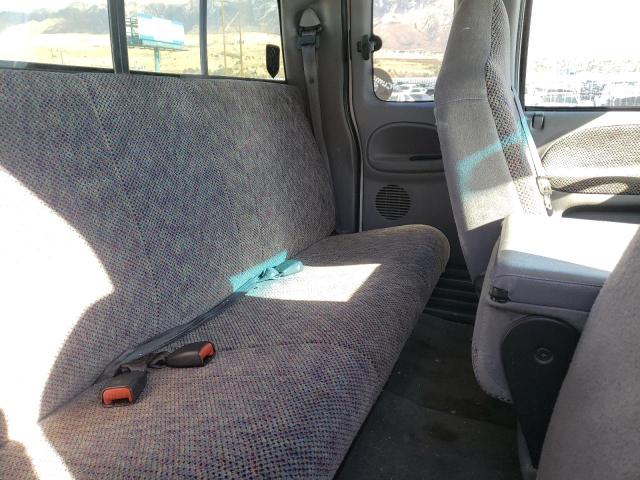 Photo 10 from auction – 1999 DODGE RAM 2500 with VIN 1B7KF2365XJ585391