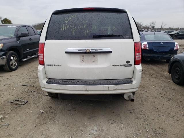 Photo 6 from auction – 2010 CHRYSLER TOWN & COU with VIN 2A4RR5D14AR249609