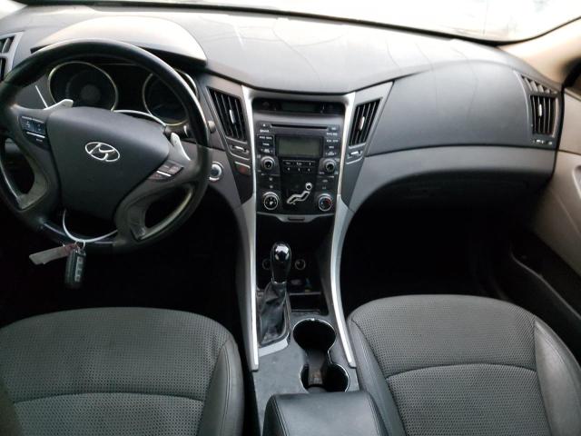 Photo 8 from auction – 2012 HYUNDAI SONATA SE with VIN 5NPEC4AC9CH353888