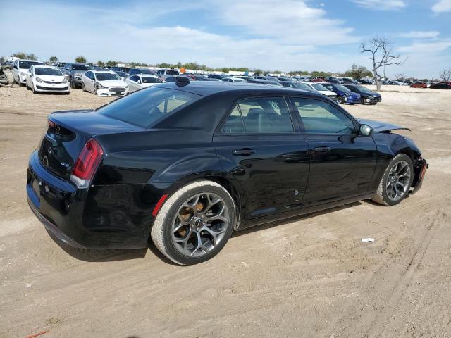 Photo 3 from auction – 2015 CHRYSLER 300 S with VIN 2C3CCABG3FH872668