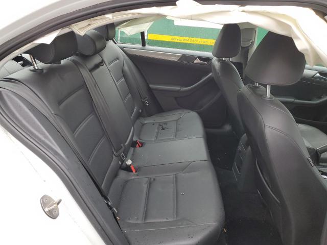 Photo 10 from auction – 2018 VOLKSWAGEN JETTA SE with VIN 3VWDB7AJ6JM245019