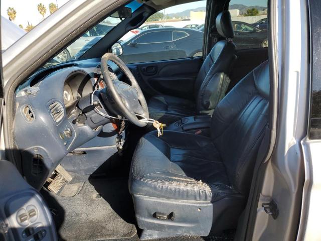 Photo 7 from auction – 2001 CHRYSLER TOWN & COU with VIN 2C8GP54L01R180629