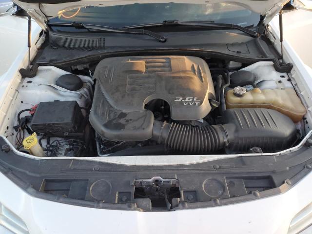 Foto 11 de la subasta – 2016 CHRYSLER 300C con VIN 2C3CCAEG1GH105687
