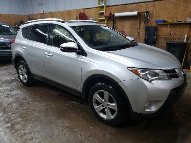 Photo 4 from auction – 2013 TOYOTA RAV4 XLE with VIN JTMRFREV6DD010643