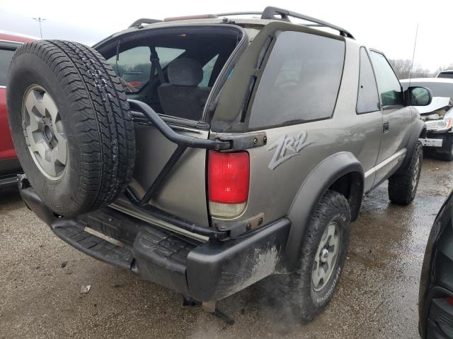 Foto 3 de la subasta – 2002 CHEVROLET BLAZER con VIN 1GNCT18WX2K161893