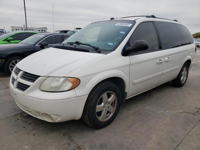 DODGE GRAND CARA 2005 with VIN 2D4GP44L05R574359 - Photo from auction