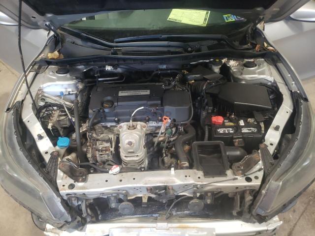 Photo 11 from auction – 2015 HONDA ACCORD LX with VIN 1HGCR2F35FA033211