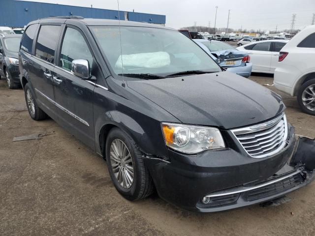 Photo 4 from auction – 2014 CHRYSLER TOWN & COU with VIN 2C4RC1CG1ER228941
