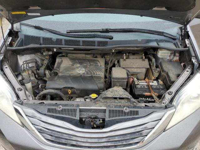 Photo 11 from auction – 2011 TOYOTA SIENNA XLE with VIN 5TDDK3DC7BS001308