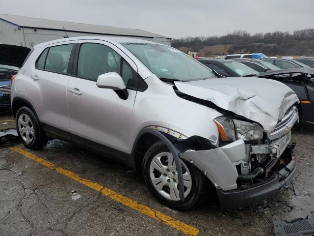 Photo 4 from auction – 2016 CHEVROLET TRAX LS with VIN KL7CJKSB2GB644230