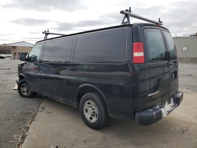 Photo 2 from auction – 2003 CHEVROLET EXPRESS G2 with VIN 1GCGG25V831220687