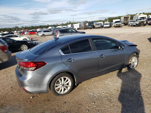 Photo 3 from auction – 2017 KIA FORTE LX with VIN 3KPFL4A74HE105423