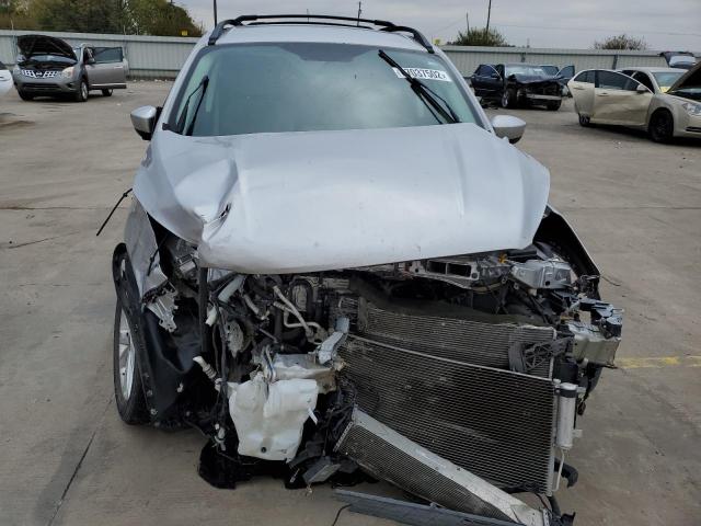 Photo 5 from auction – 2017 FORD ESCAPE SE with VIN 1FMCU9GD8HUA16297