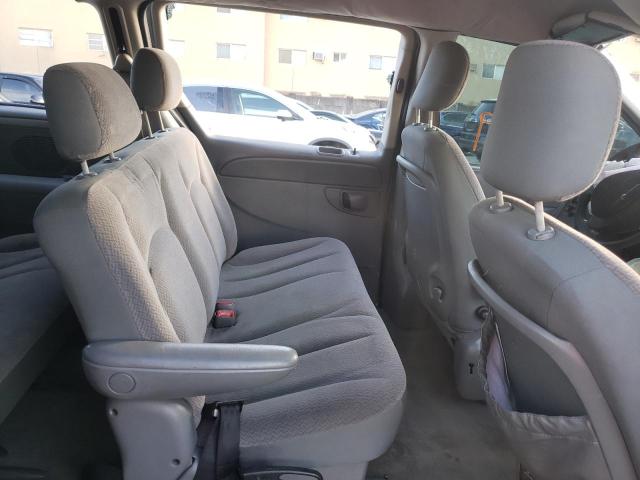 Photo 11 from auction – 2006 CHRYSLER TOWN & COU with VIN 1A4GP45R16B739989