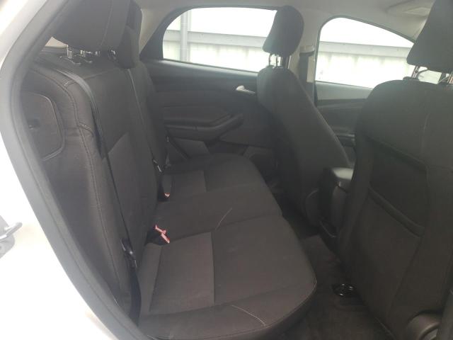 Photo 11 from auction – 2015 FORD FOCUS SE with VIN 1FADP3K2XFL249450