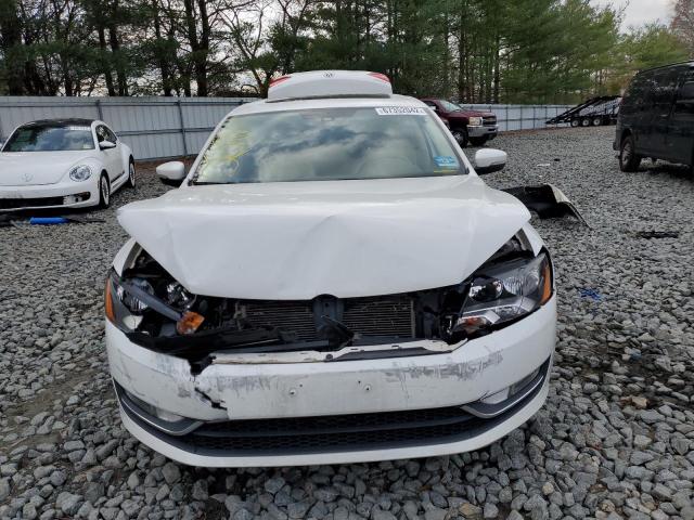 Photo 11 from auction – 2015 VOLKSWAGEN PASSAT SE with VIN 1VWBT7A3XFC063578