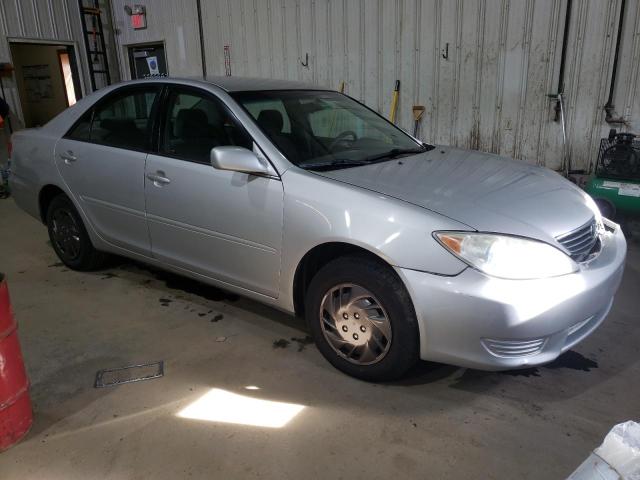 Photo 4 from auction – 2006 TOYOTA CAMRY LE with VIN 4T1BE32K06U715822