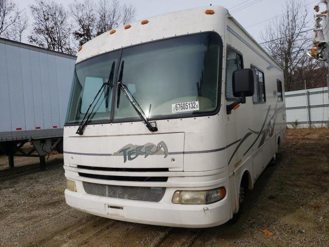 Photo 2 from auction – 2001 WORKHORSE CUSTOM CHASSIS MOTORHOME with VIN 5B4KP57G213330488