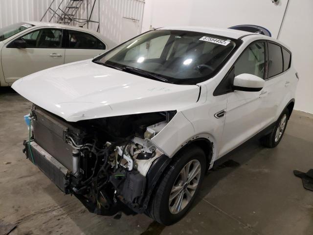 FORD ESCAPE SE 2017 with VIN 1FMCU0GD7HUE33163 - Photo from auction