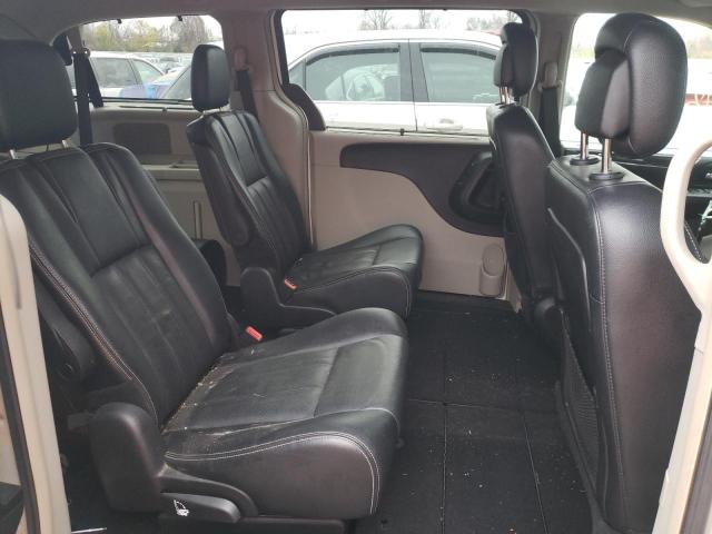 Photo 11 from auction – 2013 CHRYSLER TOWN & COU with VIN 2C4RC1CG1DR531359