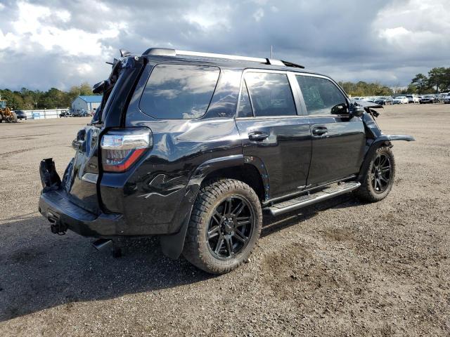 Photo 3 from auction – 2022 TOYOTA 4RUNNER SR with VIN JTEFU5JR9N5276661