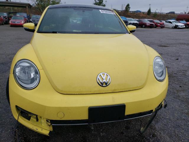 Photo 5 from auction – 2012 VOLKSWAGEN BEETLE with VIN 3VWJP7AT7CM651870