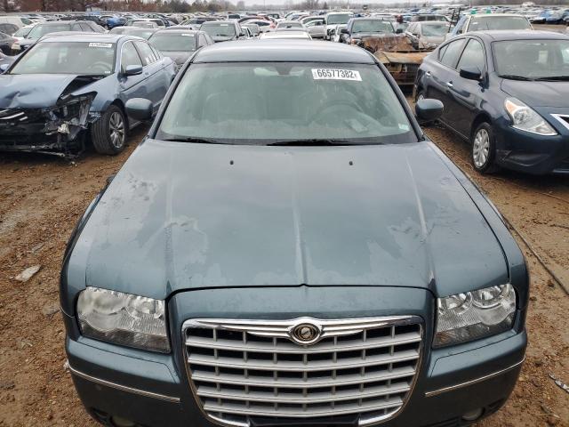 Photo 5 from auction – 2005 CHRYSLER 300 TOURIN with VIN 2C3AA53G05H186718