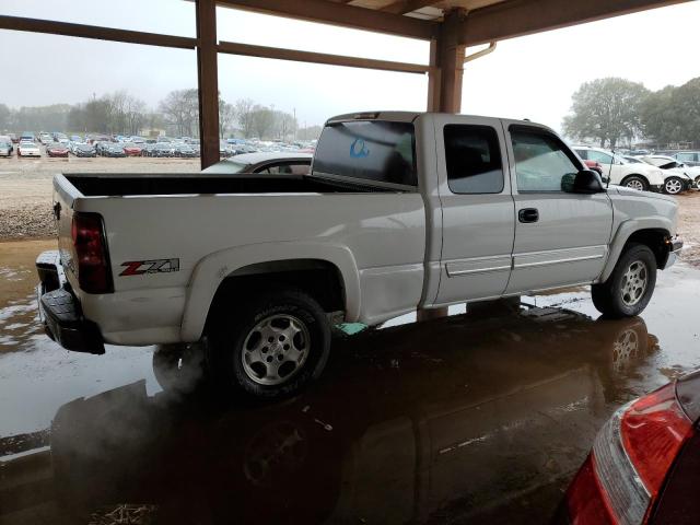 Photo 3 from auction – 2004 CHEVROLET SILVERADO with VIN 1GCEK19T04E397219