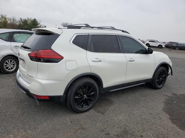 Photo 3 from auction – 2017 NISSAN ROGUE SV with VIN 5N1AT2MV6HC827438