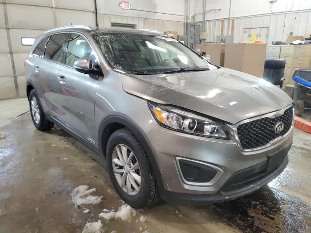 Photo 4 from auction – 2016 KIA SORENTO LX with VIN 5XYPGDA56GG176535
