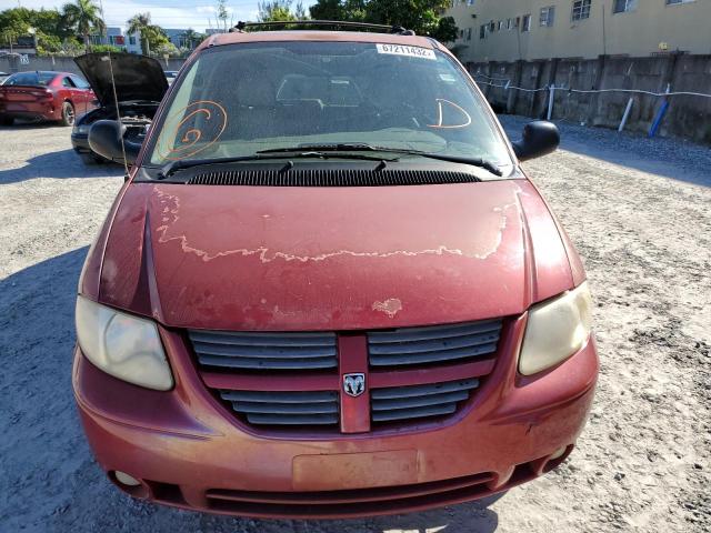 Photo 5 from auction – 2005 DODGE GRAND CARA with VIN 2D4GP44L15R387857
